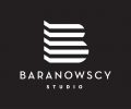 Baranowscy_studio_logo_white_black_CMYK